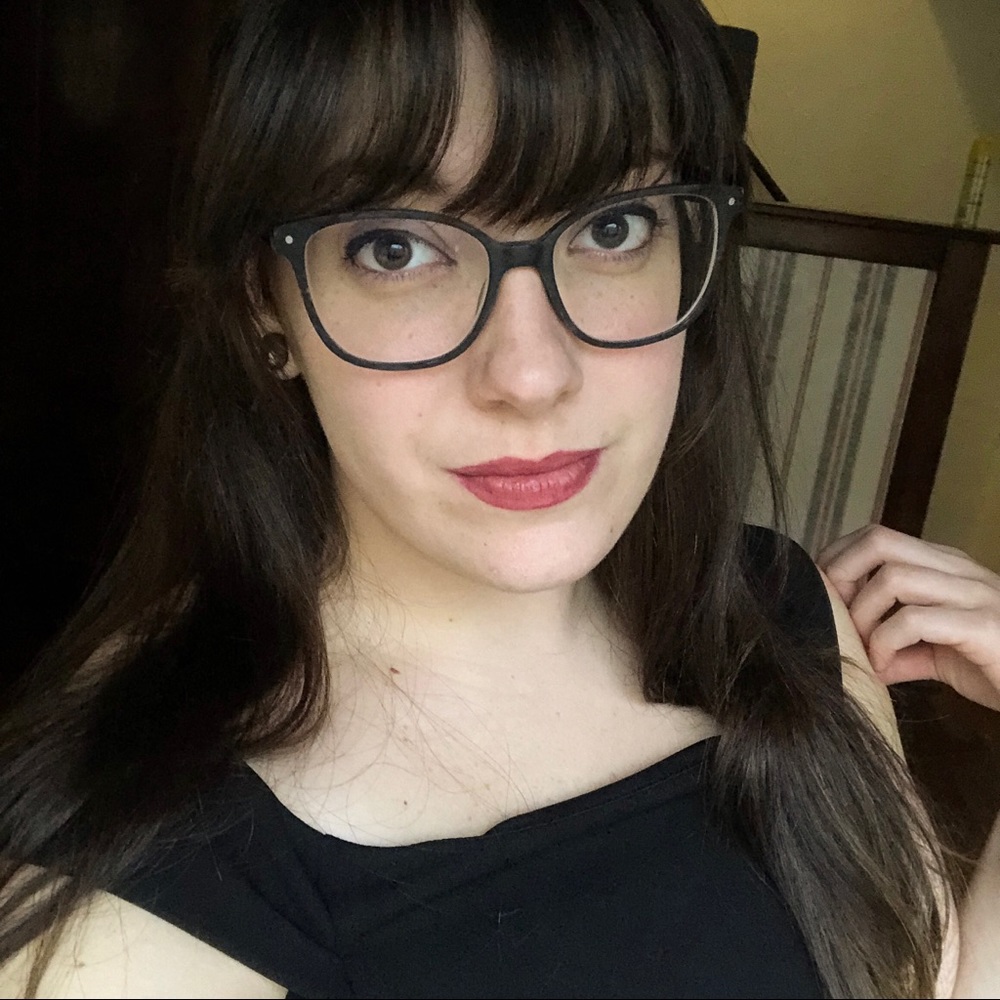 Meet your Posher, Kelly